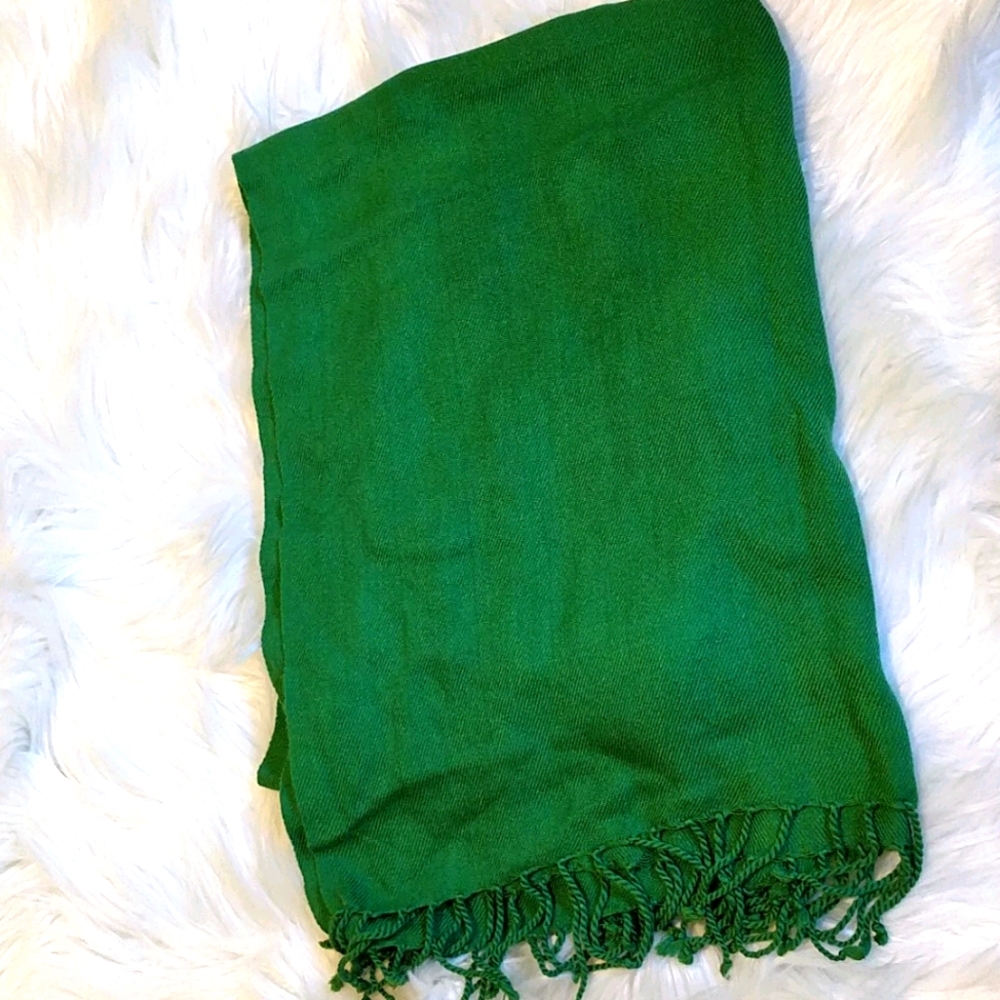 Green scarf